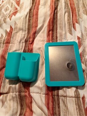 Locker accessories
